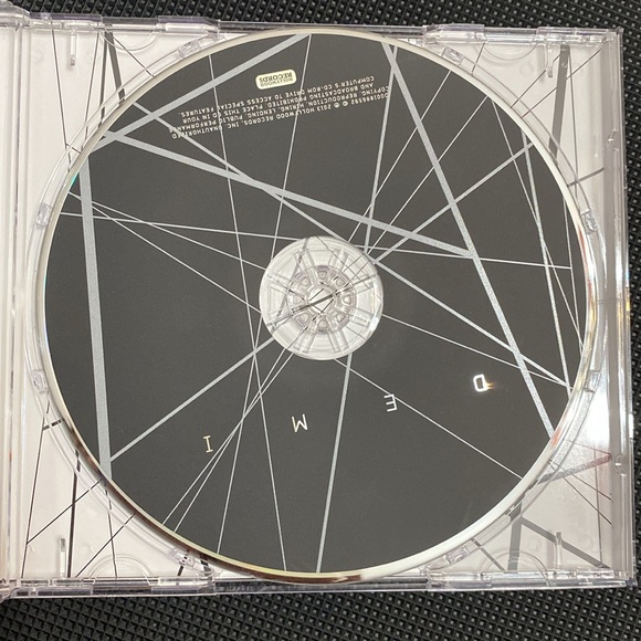 Demi Lovato / Unbroken & Demi - used CD - lot of 2 - Picture 7 of 9